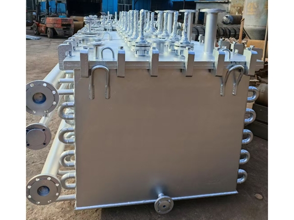 電解氟氣成套設(shè)備電解槽圖片 (9)